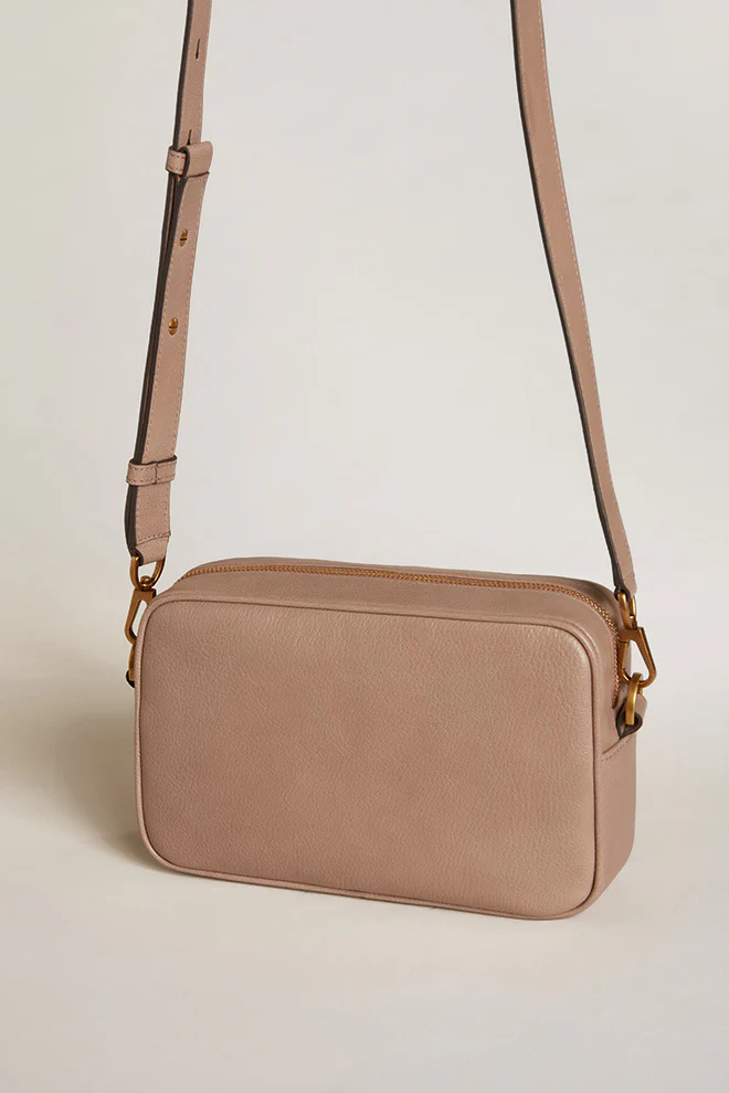 Bolso Star Bag Goat Leather Lux Body And Star - Image 4