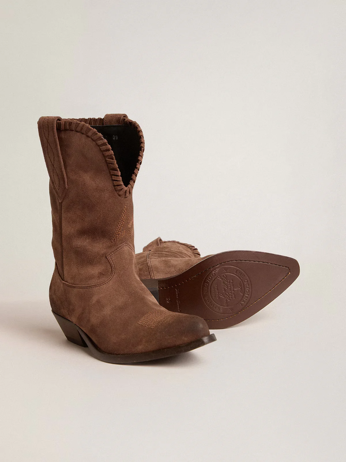 Bota Golden Goose Wish Star Low Threads Waxed Suede Upper - Image 3
