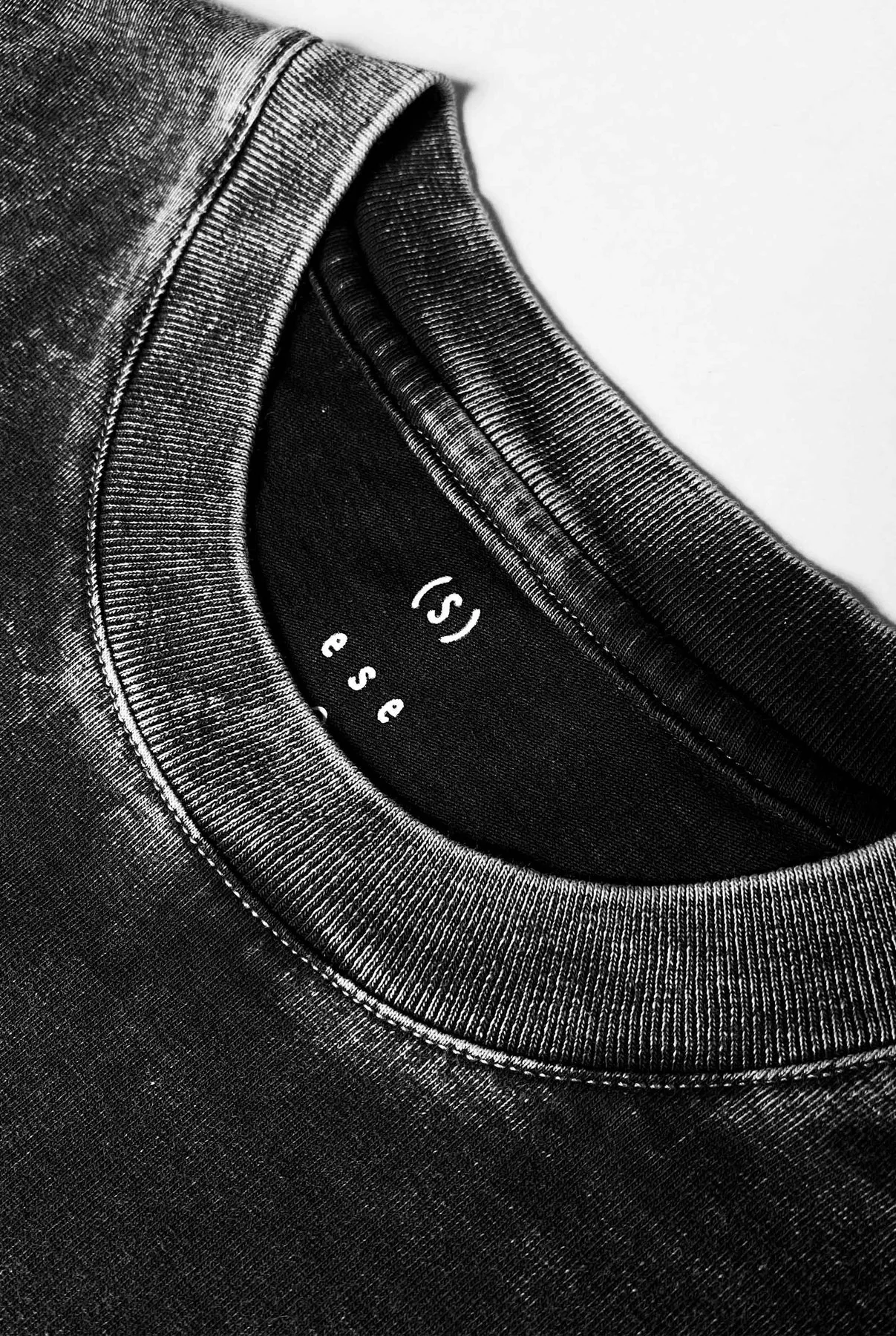 T-Shirt Acid Wash - Image 3