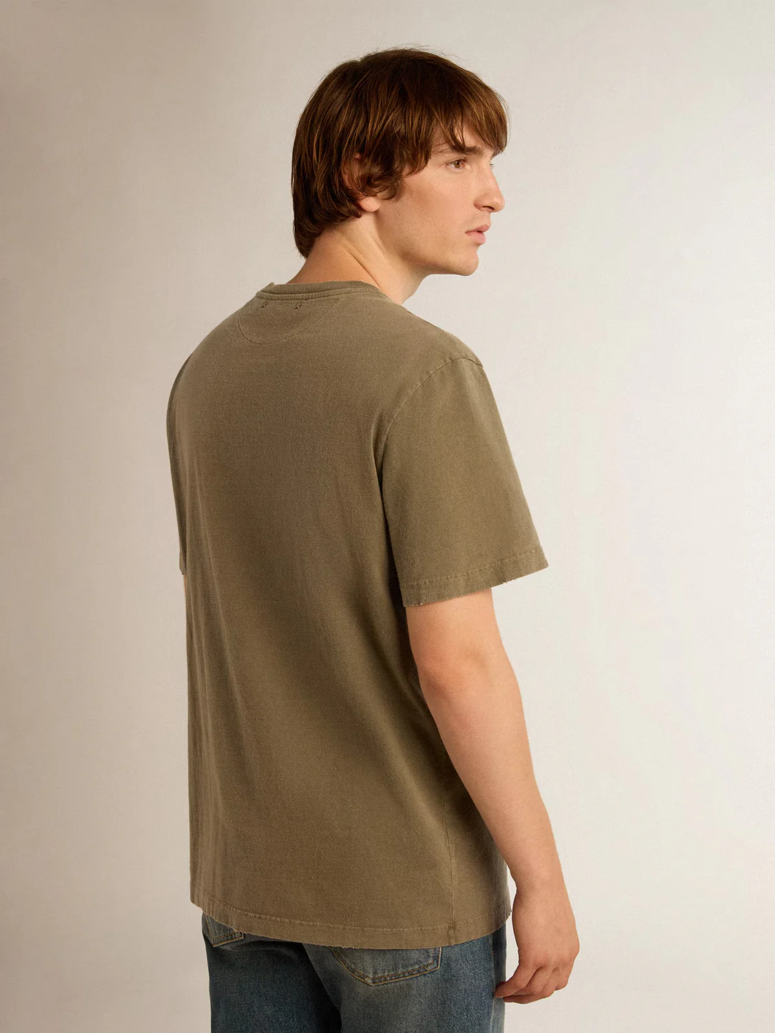 T-Shirt Golden Goose Distressed Hombre - Image 4