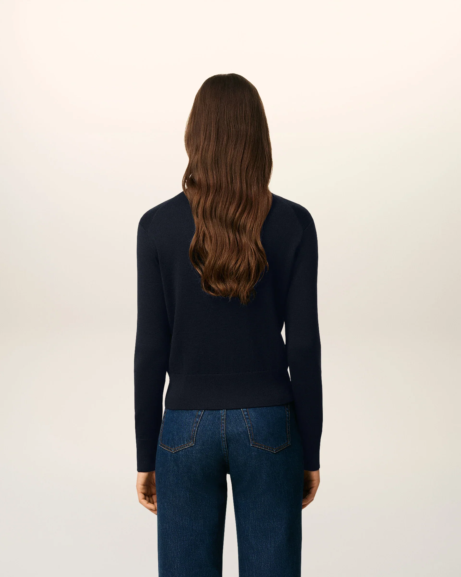 Cardigan Crewneck With Contrasted Ami De Coeur - Image 3