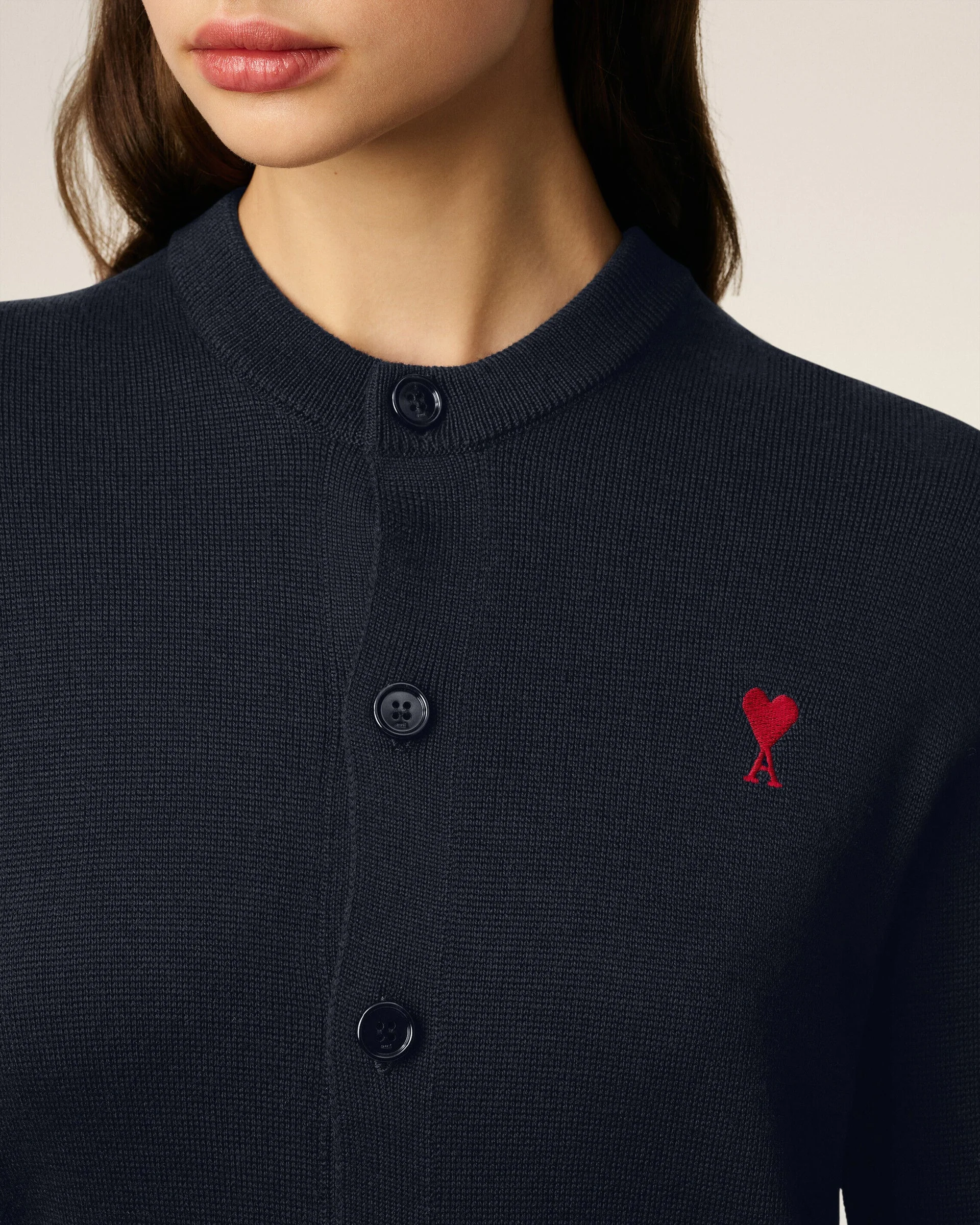 Cardigan Crewneck With Contrasted Ami De Coeur - Image 4