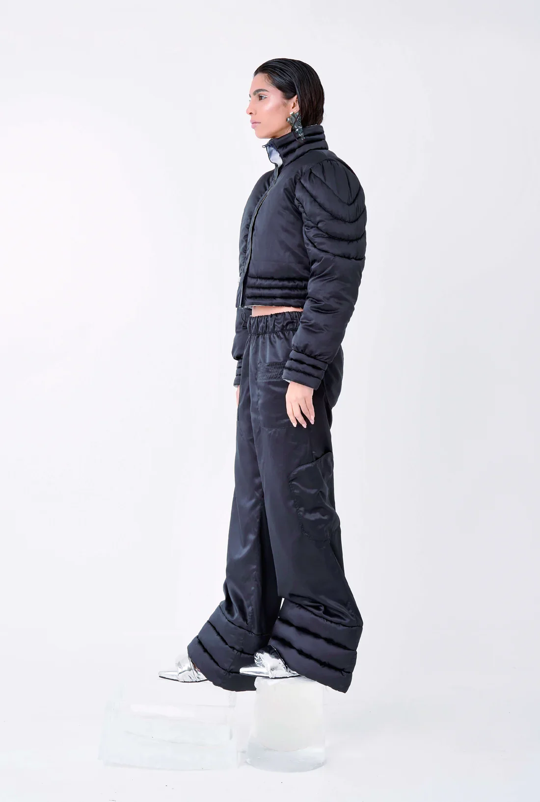 Chaqueta Negra Rhino - Image 2