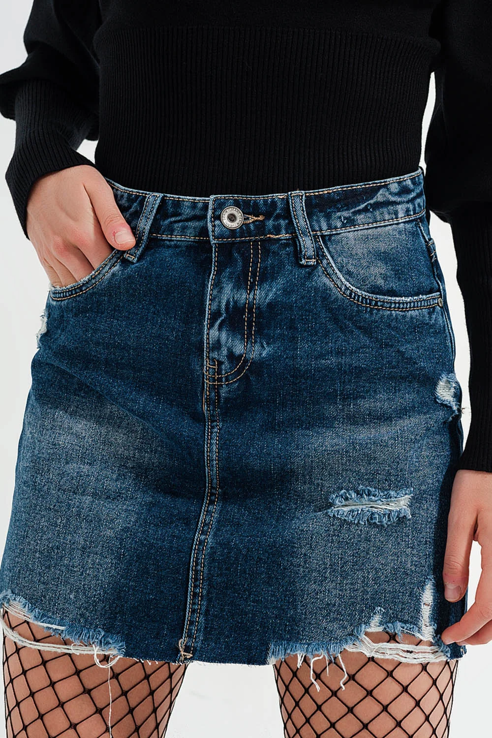 Mini Falda Denim Rasgado - Image 2