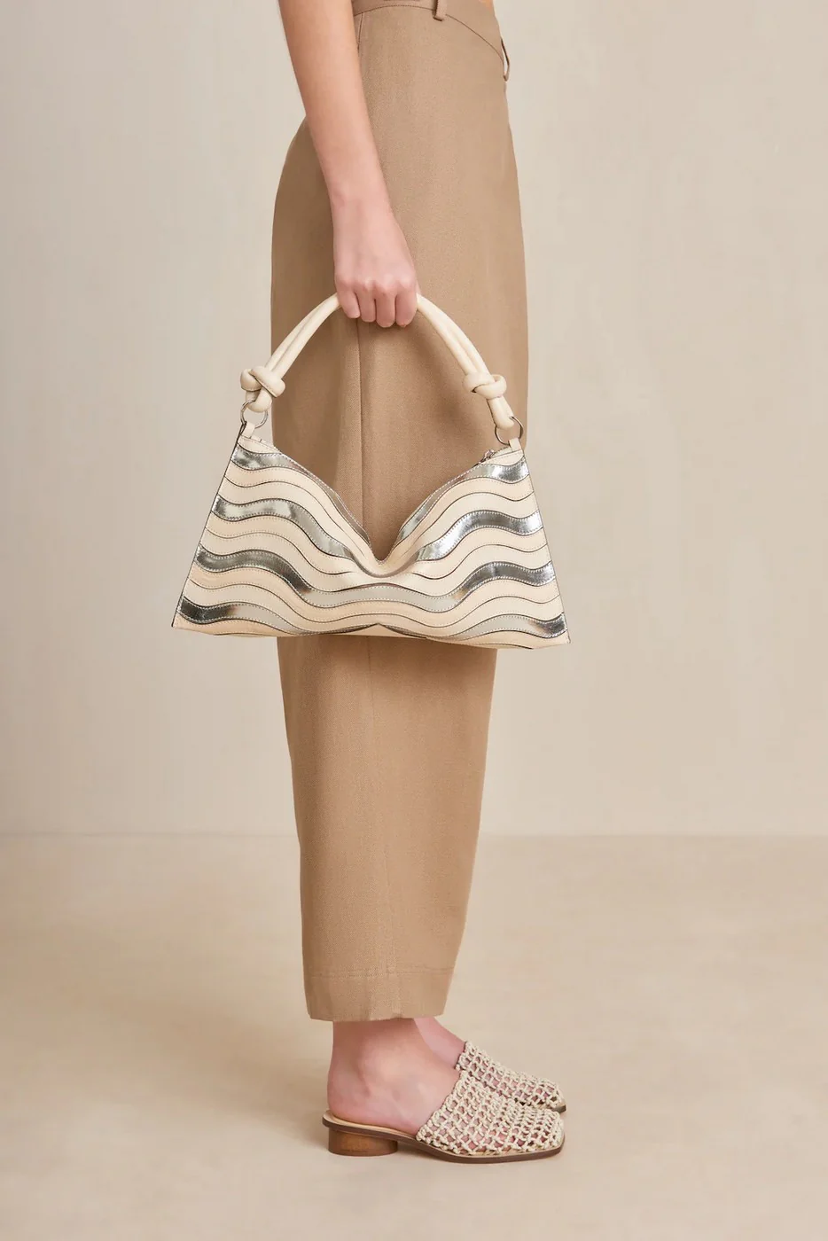 Hera Mini Shoulder - Image 3