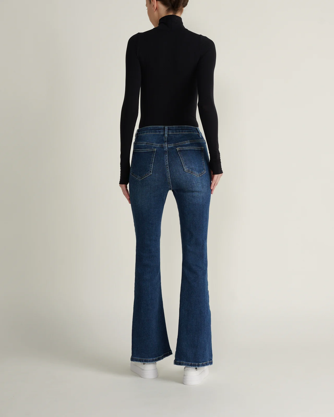 Jeans Campana Abertura Bota - Image 3