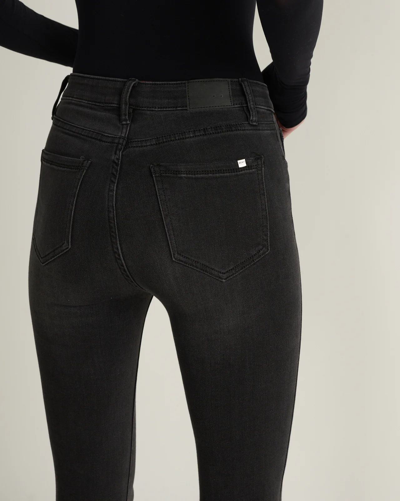 Jeans Skinny Tiro Alto - Image 4