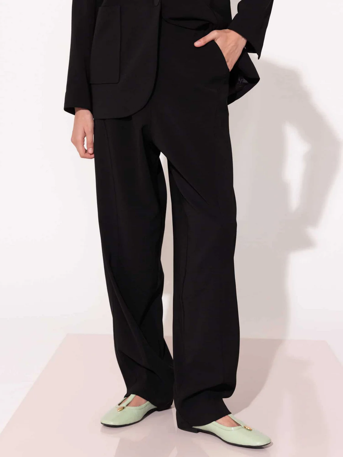 Pantalón Lucio Negro - Image 2
