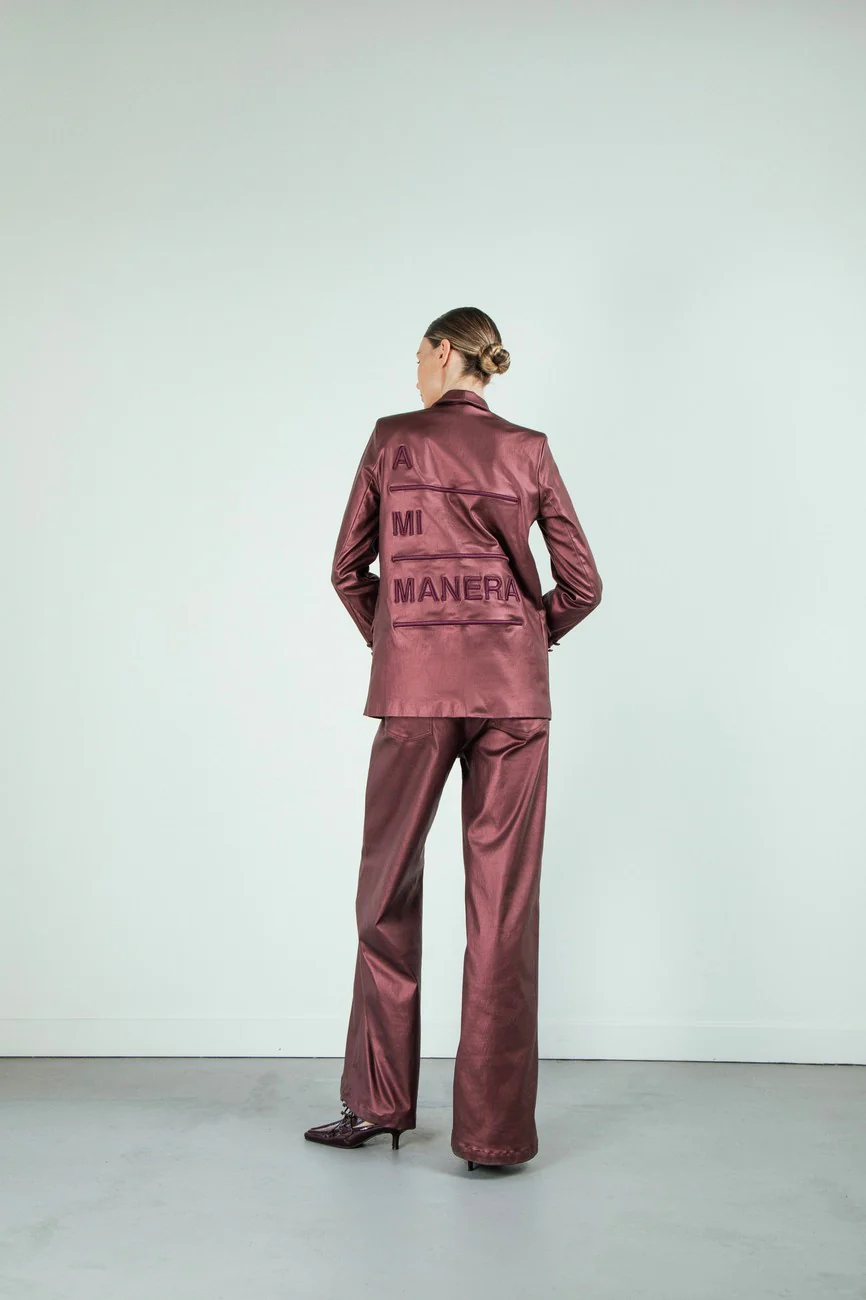 Pantalón Vino Encerado - Image 3