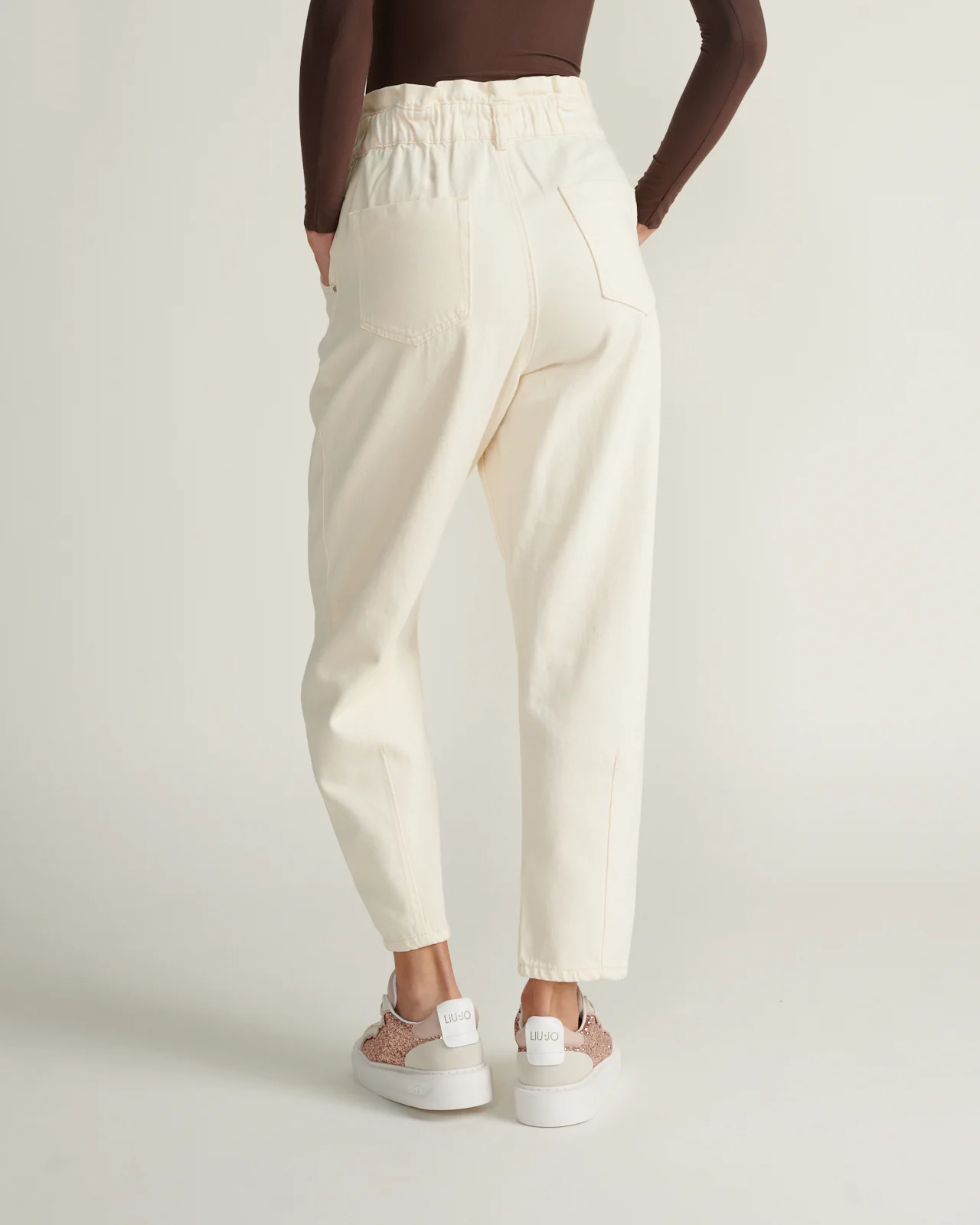 Pantalones Rectos Paperbag - Image 4