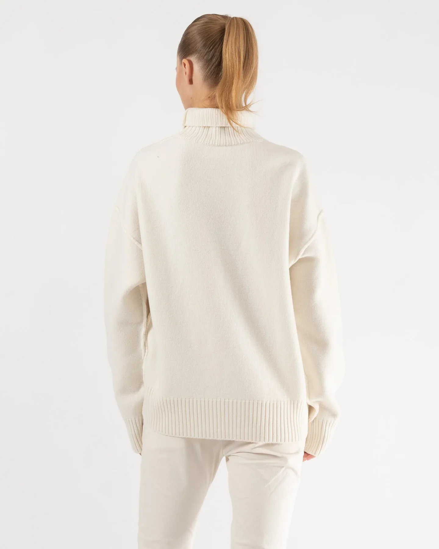 Sweater Adc - Image 3