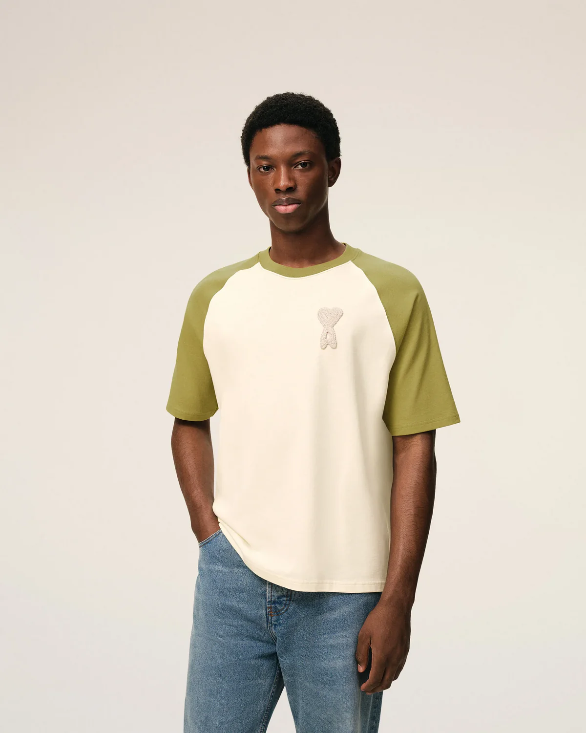 T-Shirt de punto con parche Ami De Coeur Unisex - Image 2
