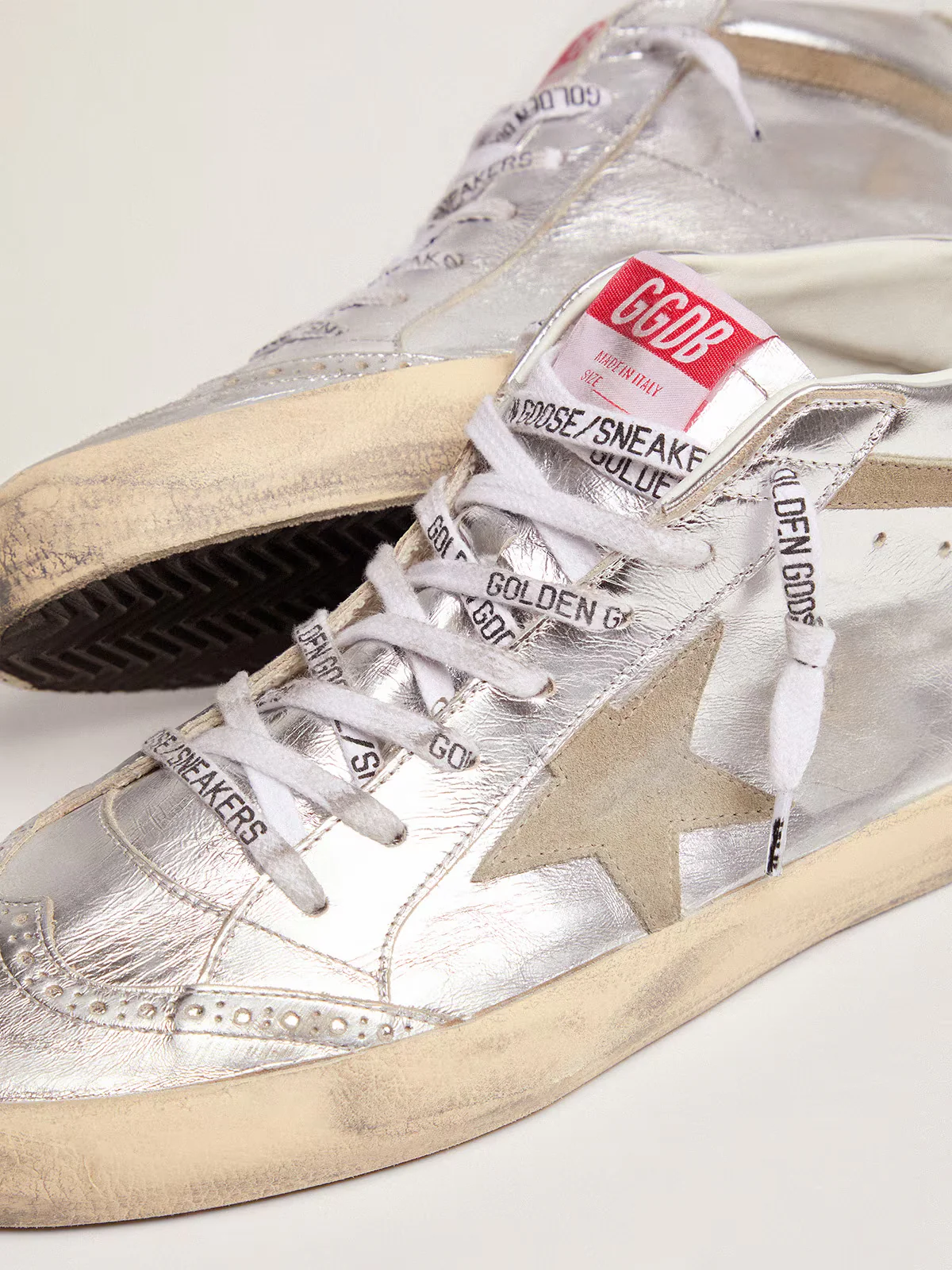 Zapatillas Golden Goose Mid Star Laminated Upper Mujer - Image 4