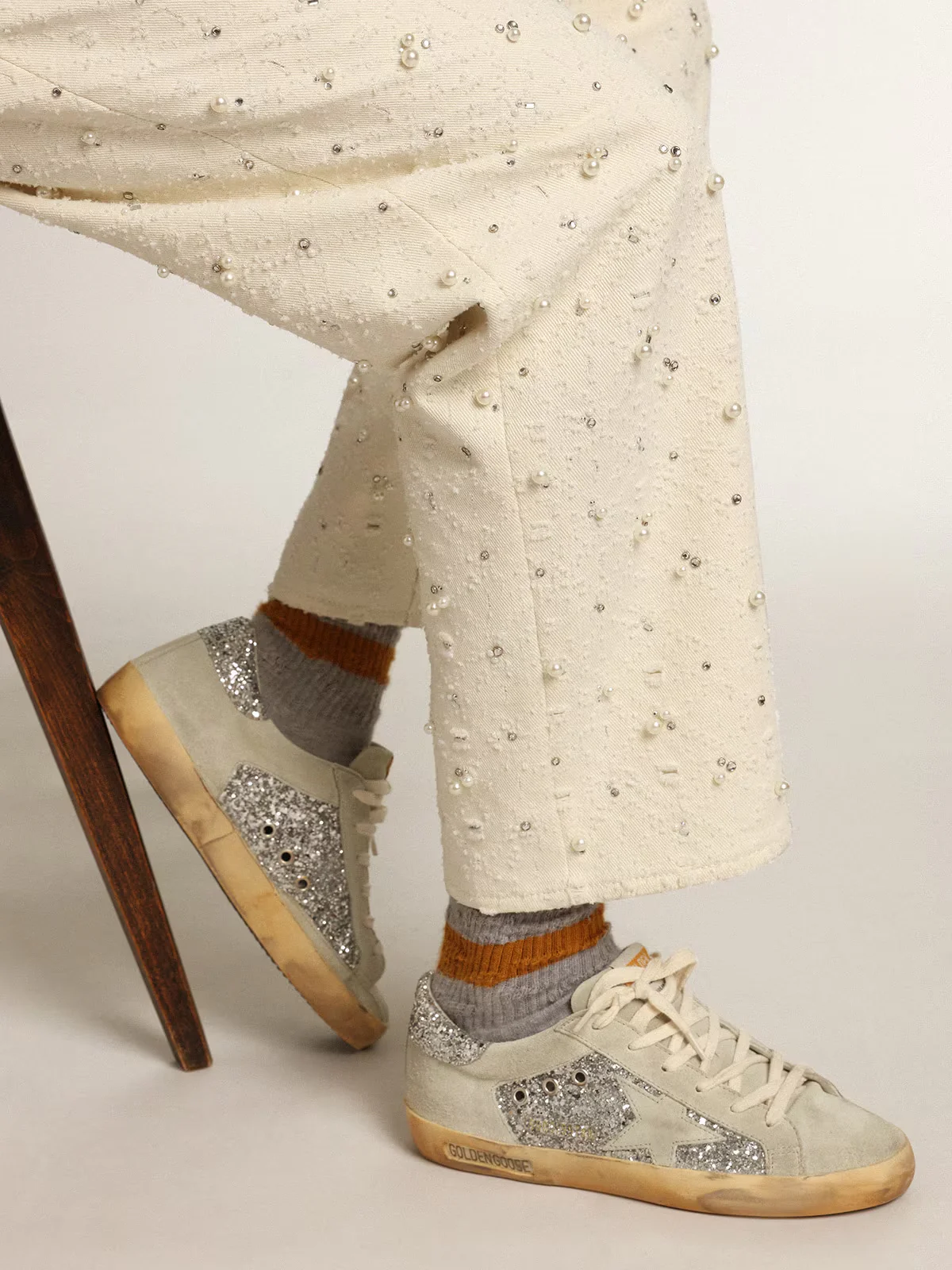 Zapatillas Golden Goose Mujer Super-Star Suede And Glitter Upper - Image 5