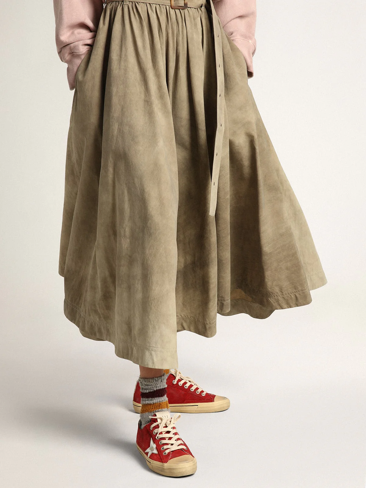 Zapatillas Golden Goose V Star 2 Suede Upper Laminated Star List Mujer - Image 5