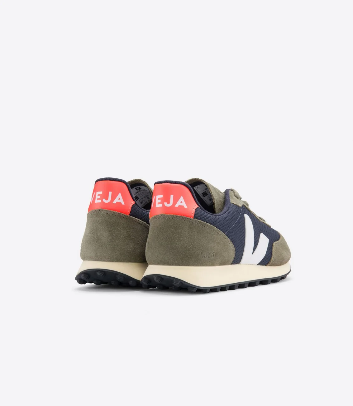 Zapatillas Veja Rio Branco Hombre - Image 3