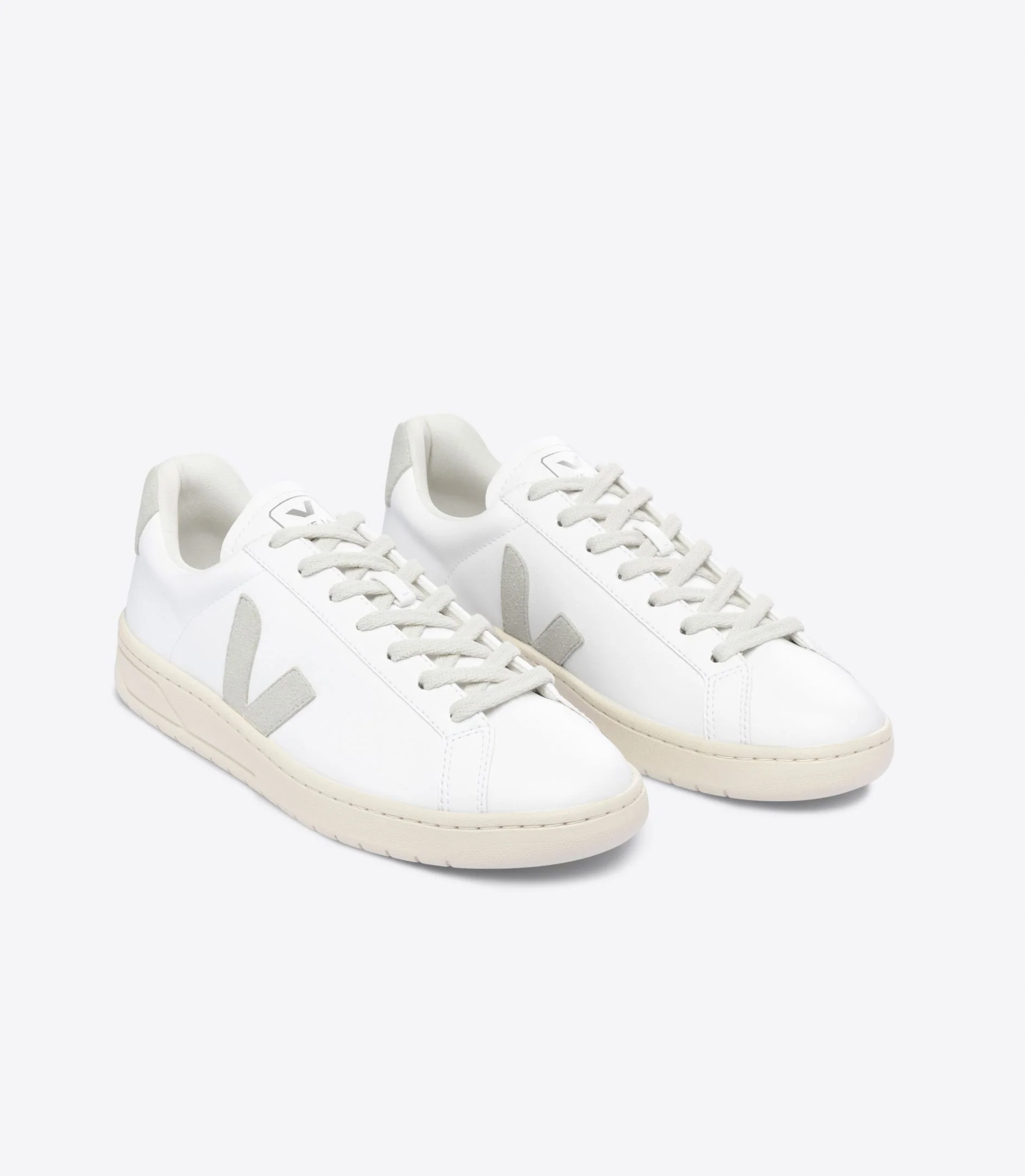 Zapatillas Veja Urca Cwl Mujer - Image 2