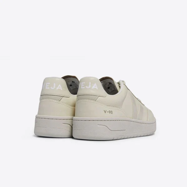 Zapatillas Veja de Hombre V-90 Ot Leather Cashew - Image 3