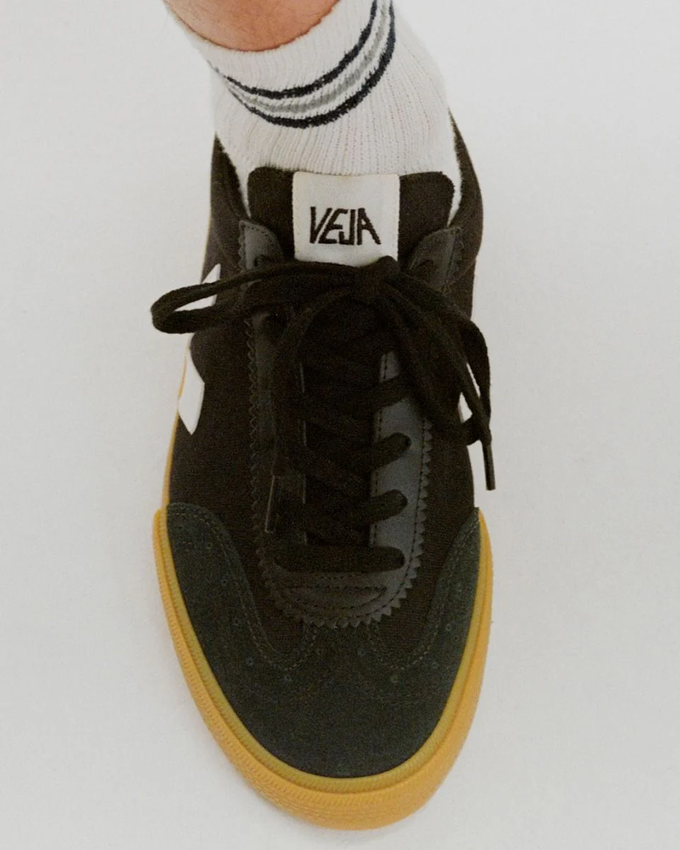 Zapatillas Veja Volley Canvas Hombre - Image 5