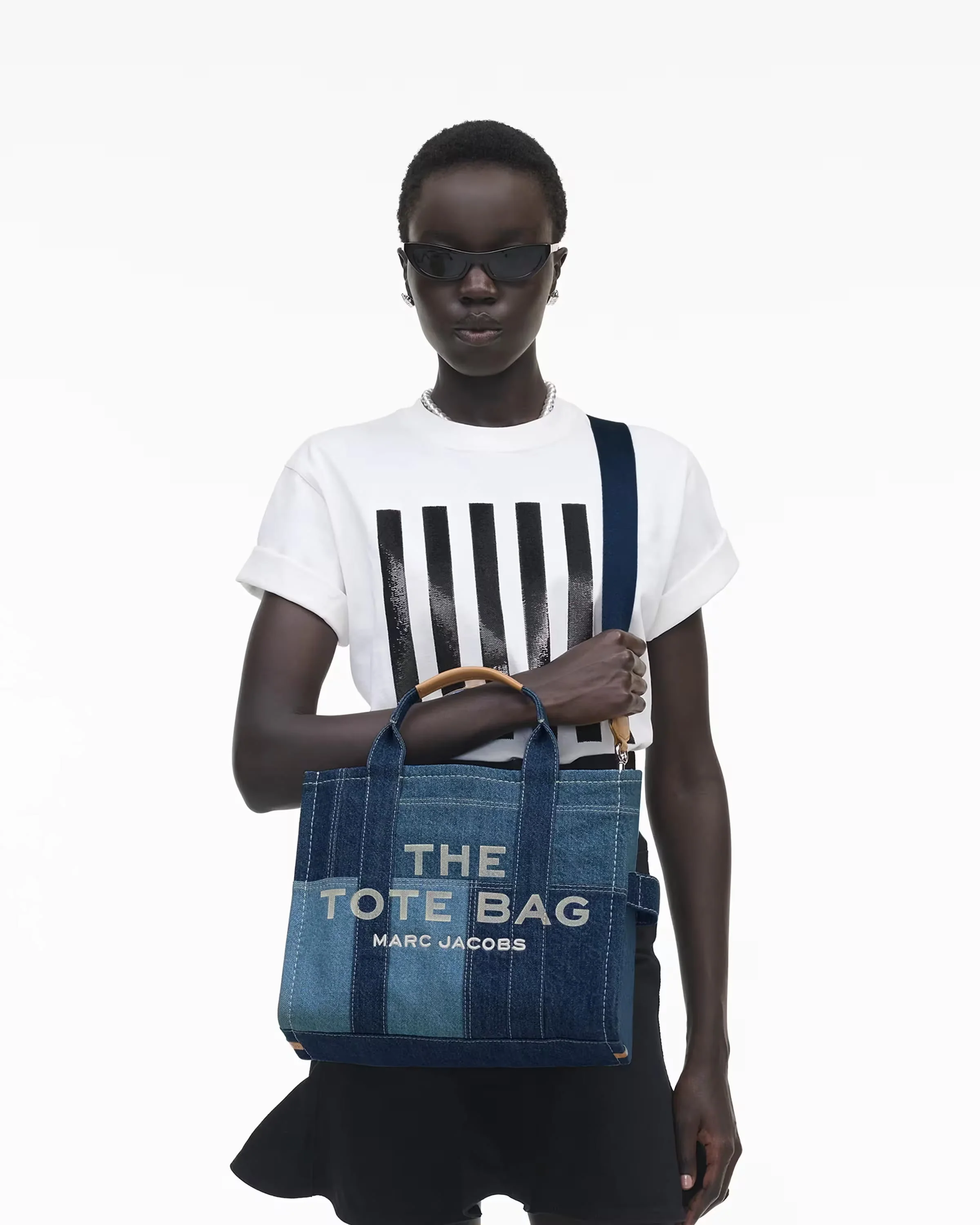 The Denim Medium Tote Bag - Image 3