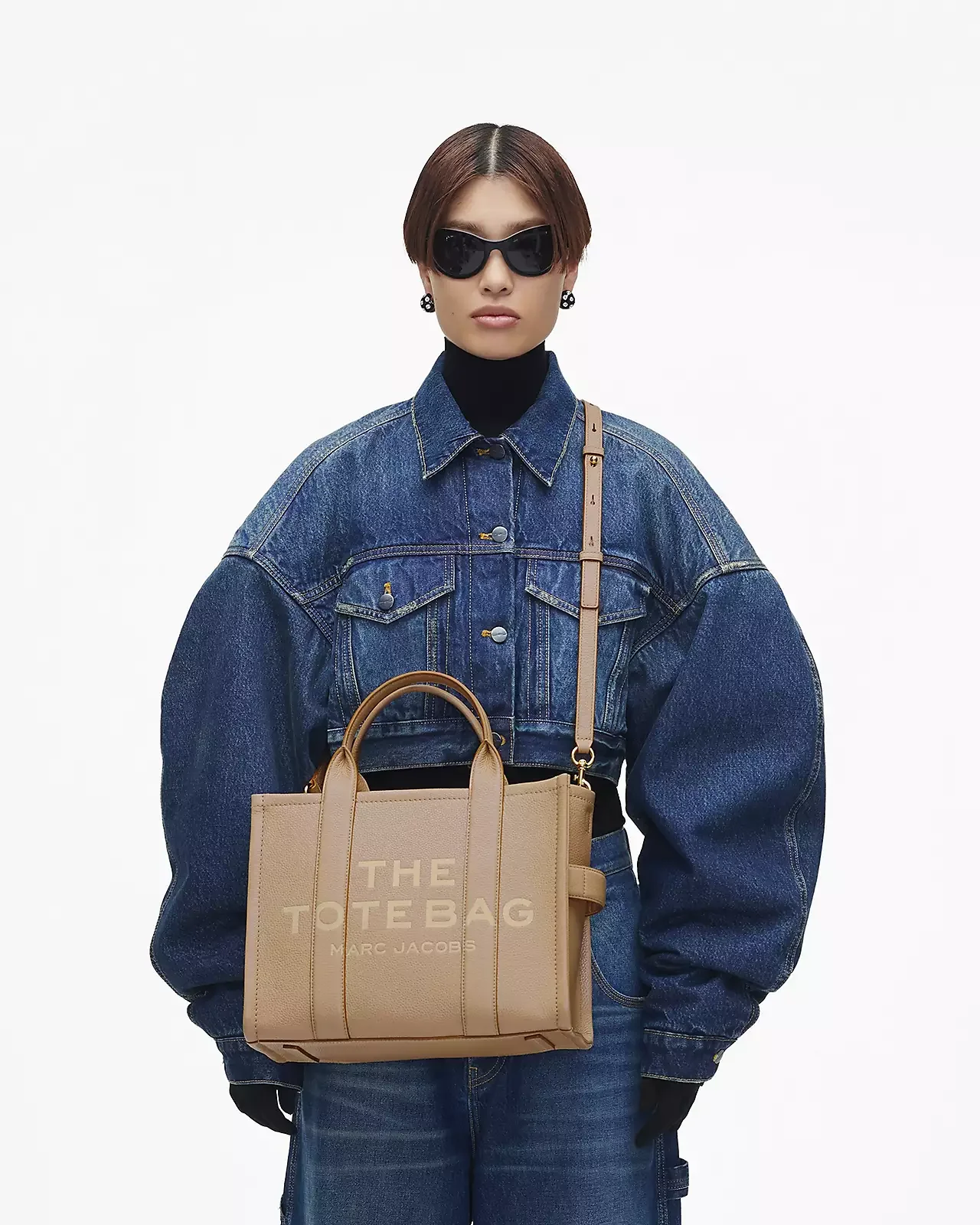 The Medium Tote Bag - Image 8