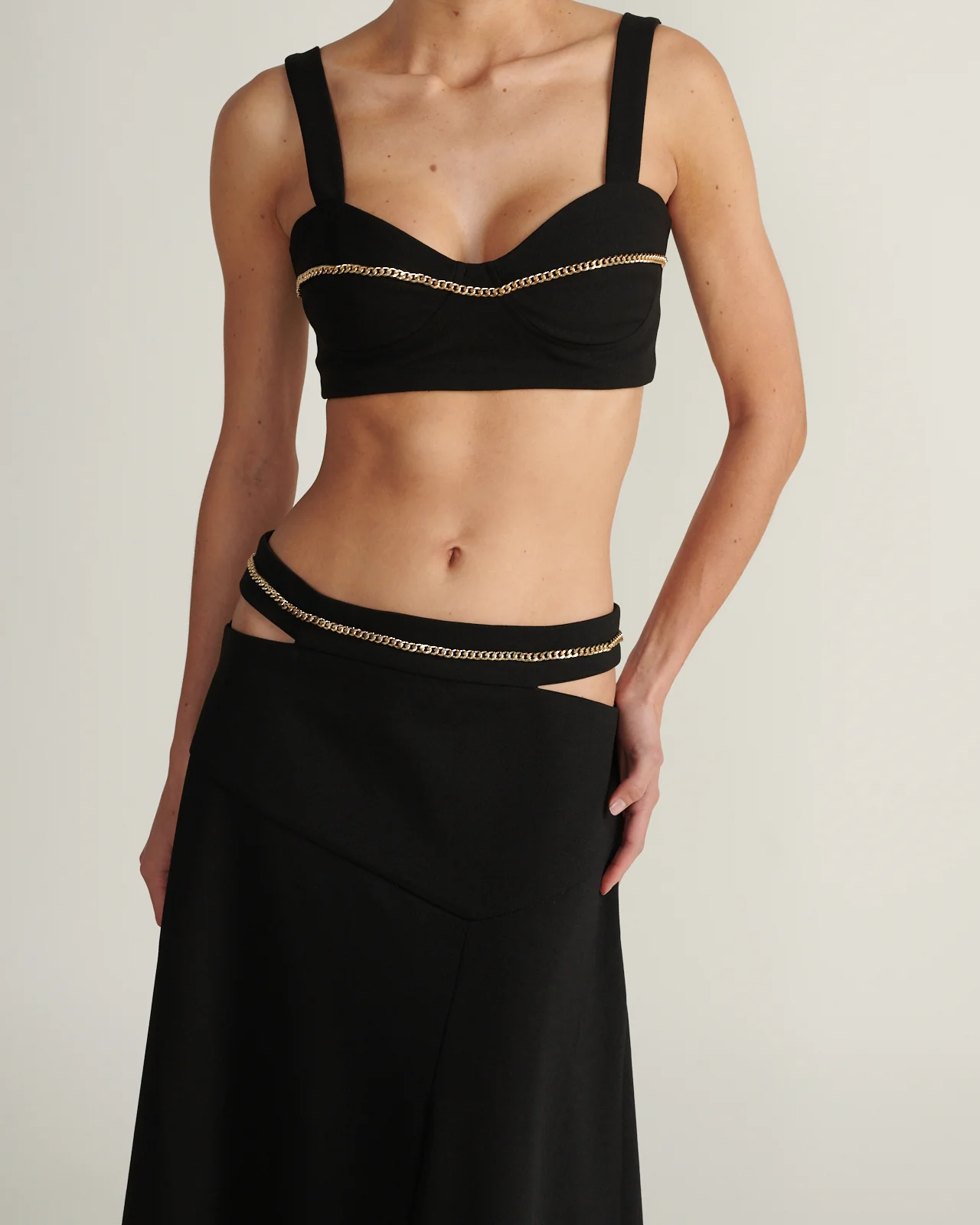 Top Bralette Negro - Image 4