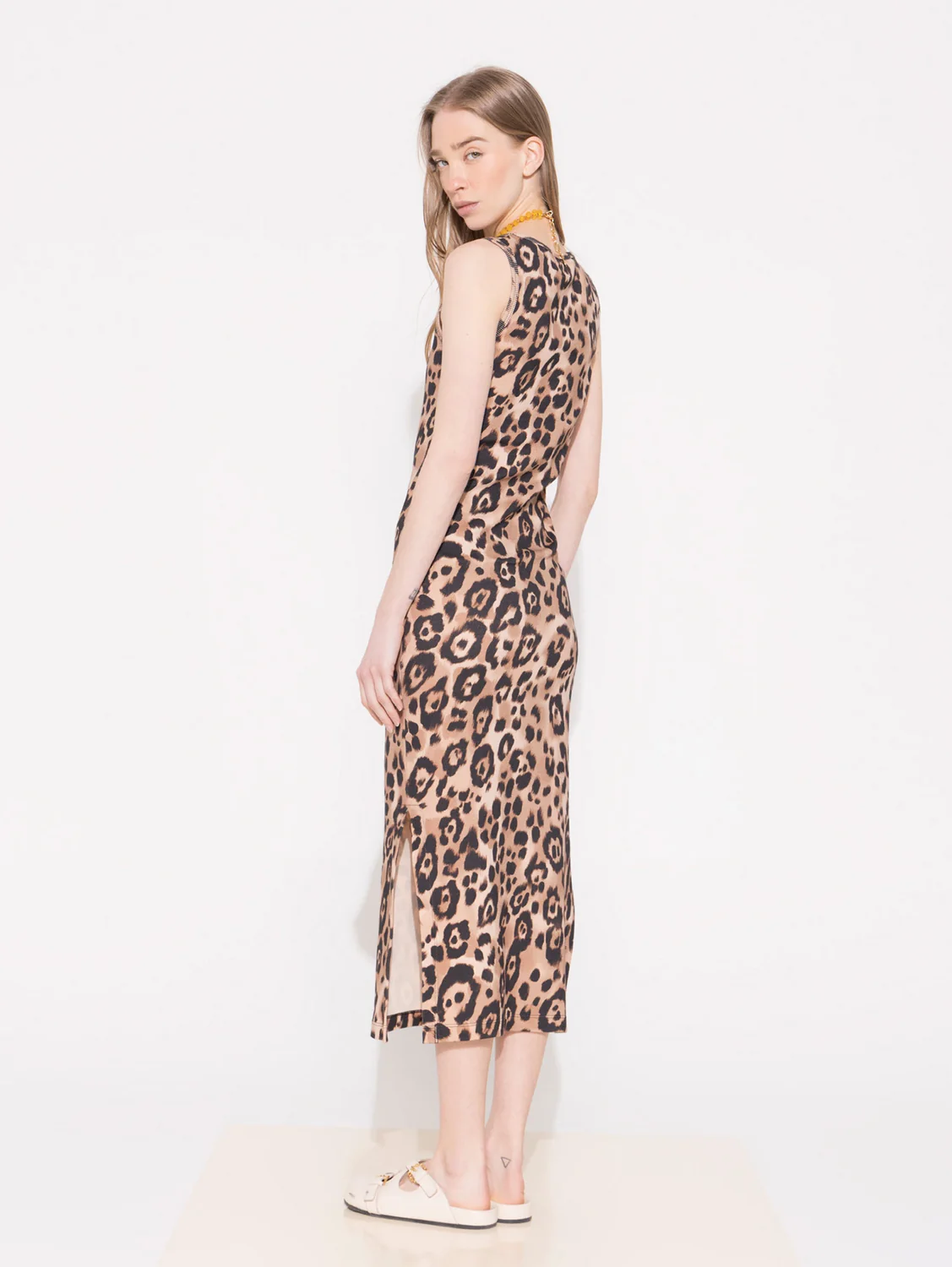 Midi Vestido Odile - Image 4