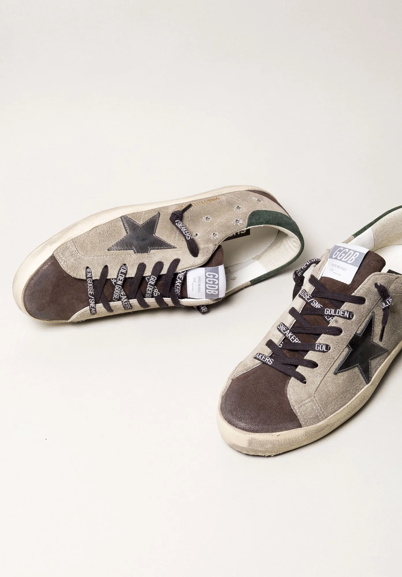 Zapatilla Golden Goose Super Star Suede Embroidery Laminated Star Hombre - Image 5