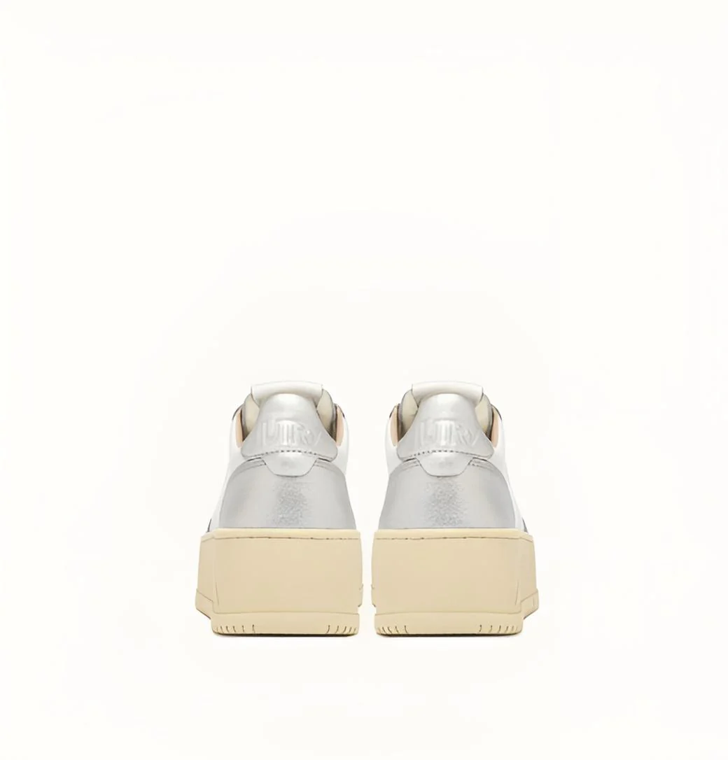 Zapatilla Medalist Plataforma Mujer - Image 3