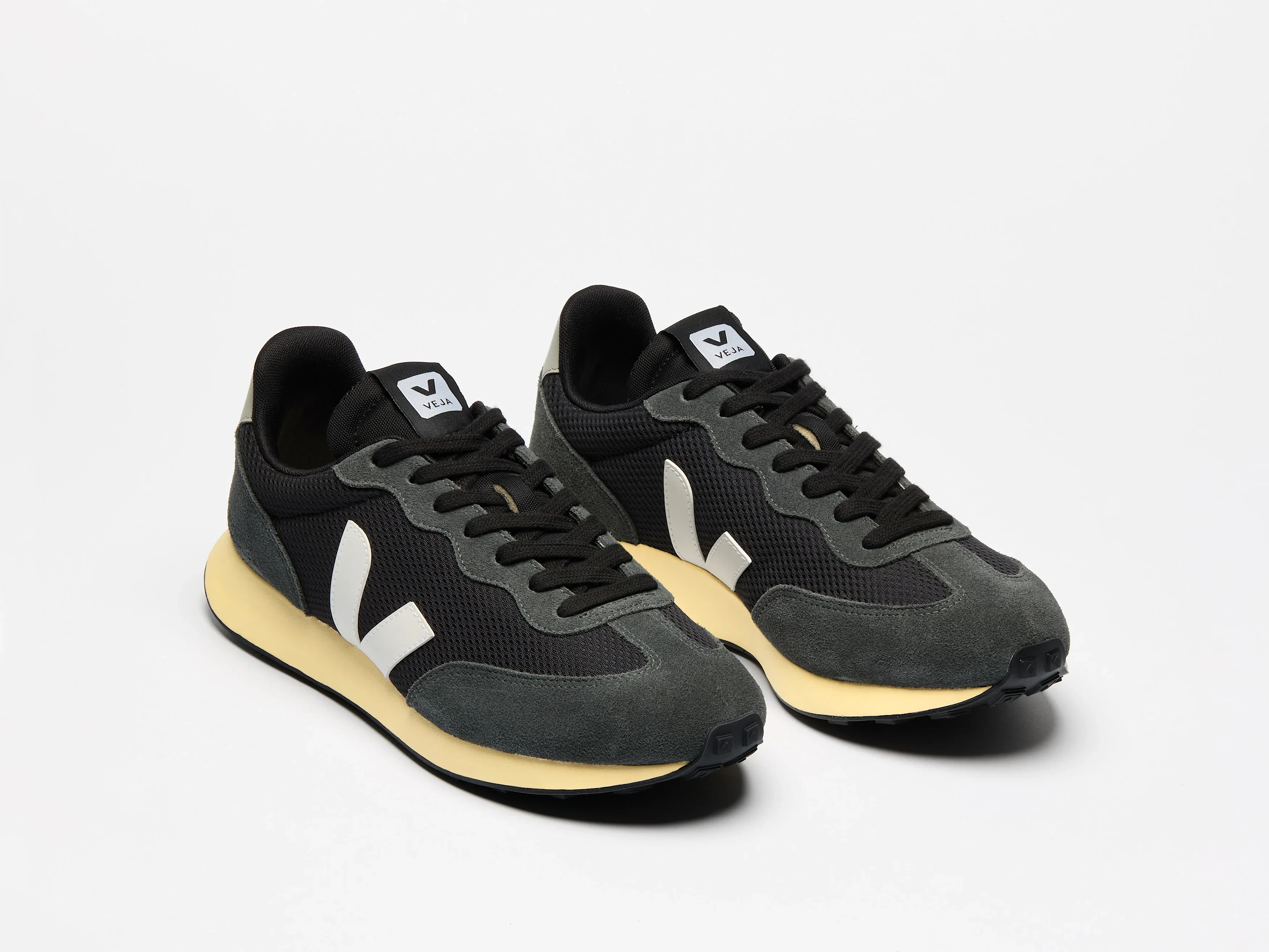 Zapatilla Veja de Hombre Rio Branco Alveomesh - Image 2