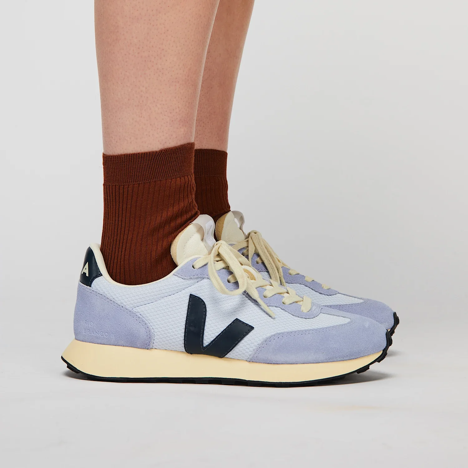 Zapatilla Veja De Hombre Rio Branco Ii - Image 4