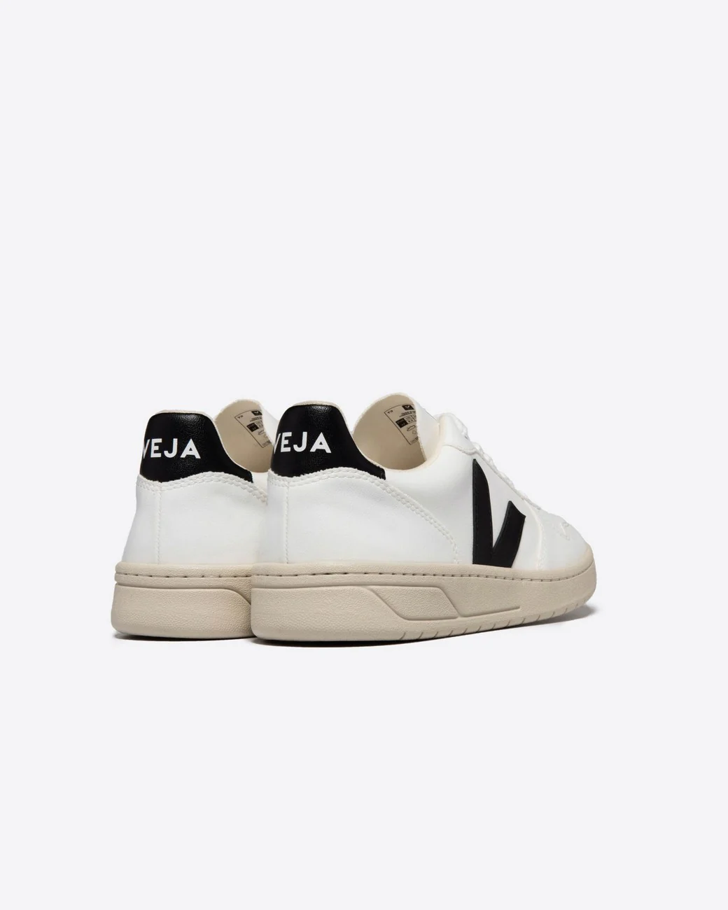 Zapatilla Veja  V-10 White Black Mujer - Image 3
