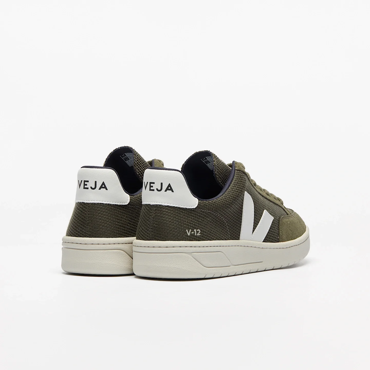 Zapatillas Veja De Hombre V-12 Vegan B-Mesh - Image 3