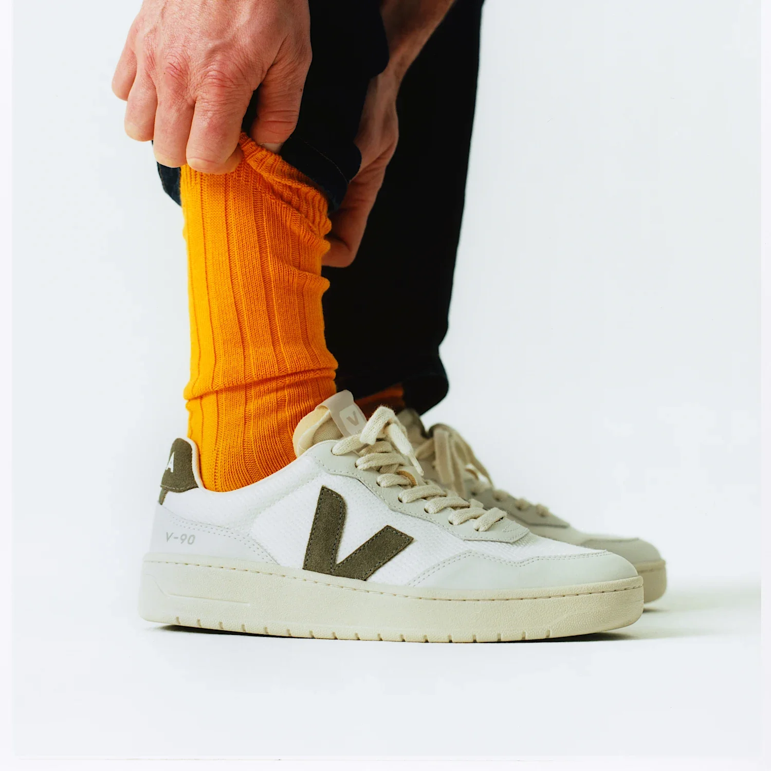 Zapatillas Veja De Hombre V-90 B-Mesh - Image 4