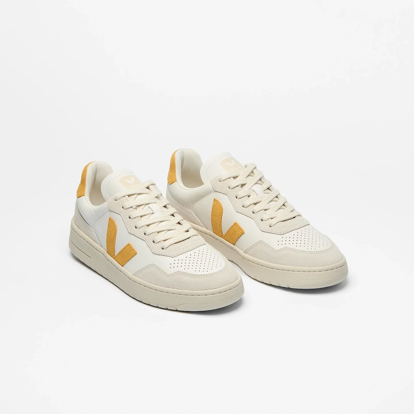 Zapatillas Veja De Hombre V-90 Leather White Safran - Image 2