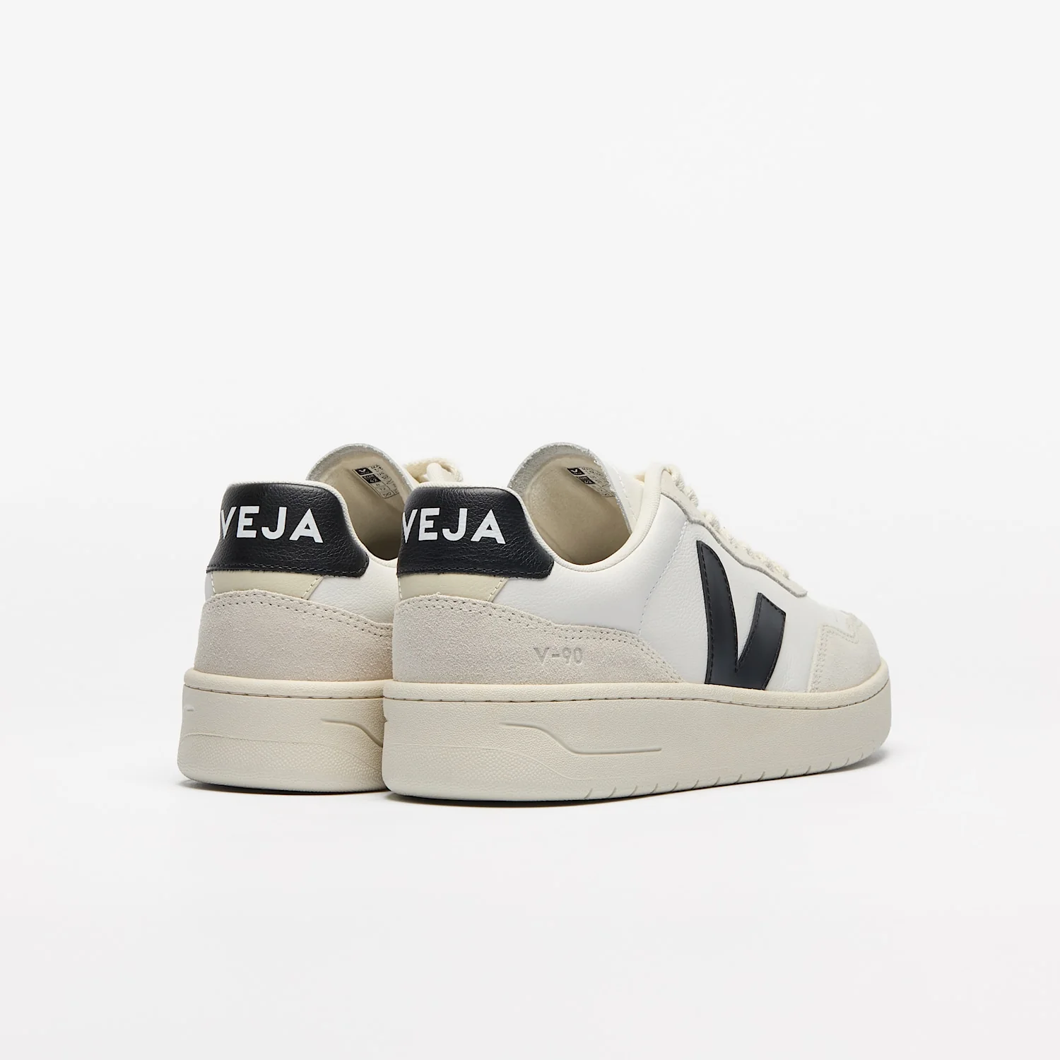 Zapatillas Veja De Hombre V-90 O.t. Leather - Image 3