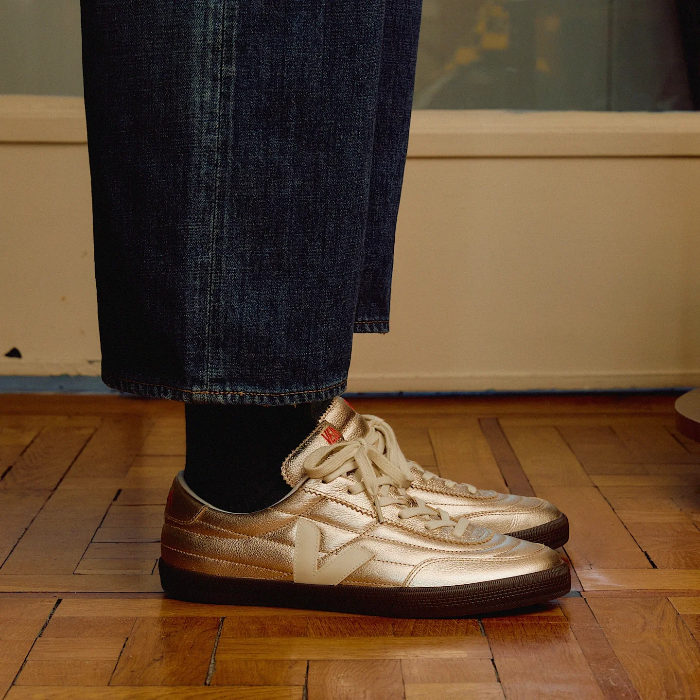 Zapatillas Veja De Mujer Panenka O.t. - Image 4