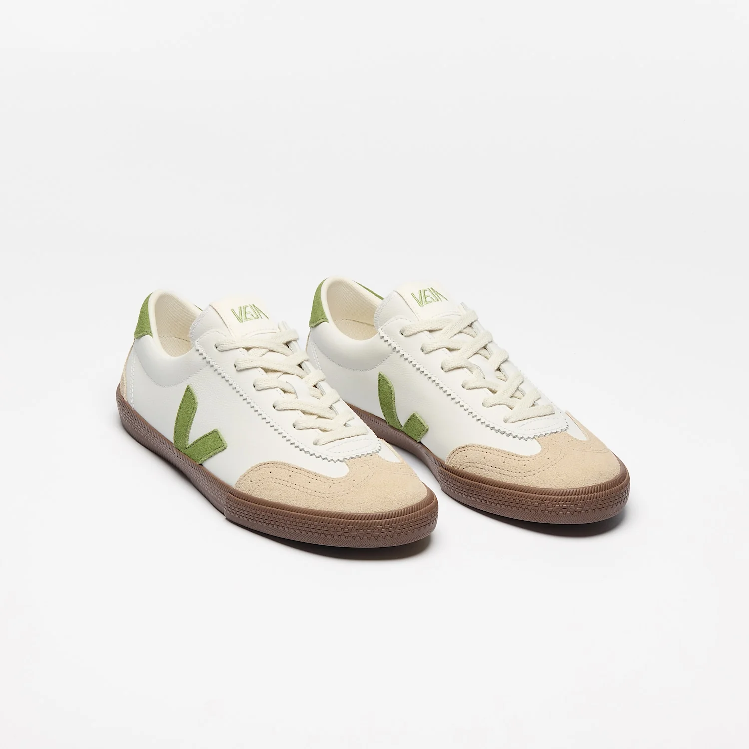 Zapatillas Veja De Mujer Volley O.t. Leather - Image 2