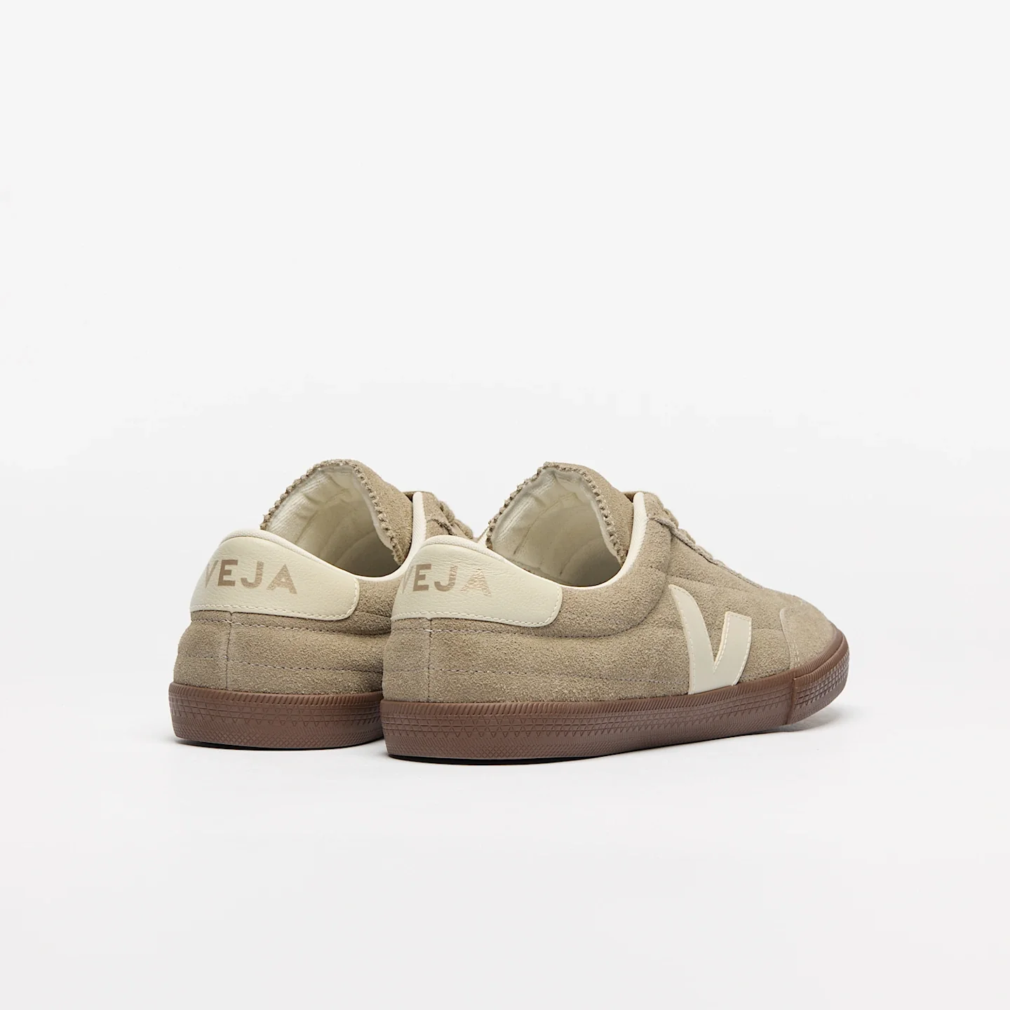 Zapatillas Veja Hombre Panenka Suede Taupe Pierre Bark - Image 3